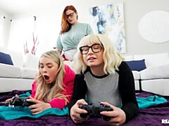 お尻, キス, レズビアン, なめる, ガリガリ, ストリッピング, ティーン, オッパイの