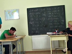 Oma, Milf, Flotter dreier, Ehefrau