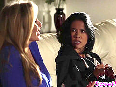 Morena, Lesbiana, Madres para coger