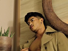 Pao Abhisit, Isaan Eagle Parade