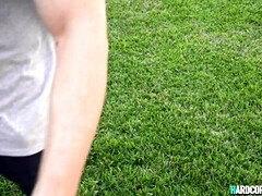 Amateur, Mamada, Pequeña, Piscina, Pov, Realidad, Chupando, Trio