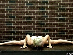 Blondine, Frau, Sporthalle, Hd, Nackt, Muschi, Russisch, Titten