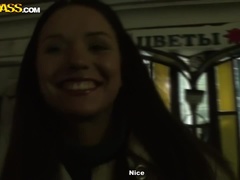 Anal, Brunette brune, Talons, Argent, Collant, Public, Se déshabiller, Plan cul à trois