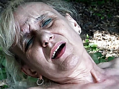 Enthousiasteling, Grote lul, Extreem, Omie, Hd, Rijpe lesbienne, Openbaar, Ruw