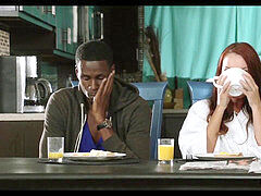 Femme couguar, Mère que j'aimerais baiser, Maman