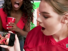 Culo, Estilo perrito, Ffm, Penetracion con dedos, Masturbación, Coño, Realidad, Trio