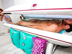 Gros cul, Gros seins, Sucer une bite, En levrette, Léchez, Chatte, Rousse roux, Cheveux courts