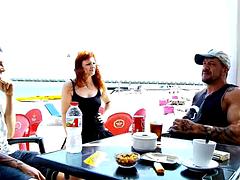 Bondage discipline sadomasochisme, Europees, Duits, Buiten, Openbaar, Roodharige vrouw, Spaans, Tiener