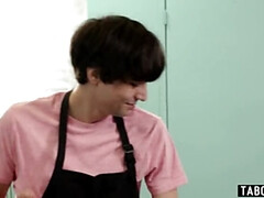 Анальный секс, Большие сиськи, Семья, Лизание, Милф, Киски, Мачеха, Табу