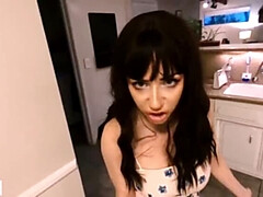 Morena, Hablar sucio, Hembra, Guantes, Enorme, Afeitado, Solo, Adolescente