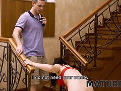 Bruinharig, Oudere vrouw, Harig, Kut duiken, Russisch, Hangende tieten, Stiefmoeder, Speelgoed