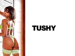 Anal, Gros seins, Sucer une bite, En levrette, Noir ébène, Maigrichonne, Tatouage, Adolescente