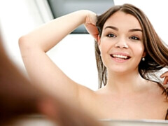 Amateur, Cuarto de baño, Tetas grandes, Penetracion con dedos, Tetas naturales, Flaco, Solo, Adolescente