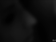 Morena, Europeo, Lencería