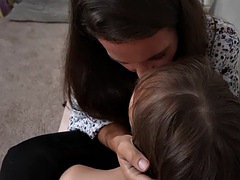 美女, 足, フェティッシュ, 足フェチ, 開帳, ハメ撮り, タトゥー, 三人