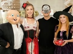 Kont, Grote mammen, Hondjeshouding, 1 man 2 vrouwen, Handbeurt, Gezichtspunt, Tiener, Trio
