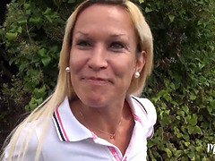 Leie, Flashen, Französisch, Handjob, Hd, Milf, Im freien, Öffentlich