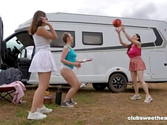 18, カワイイ, 指いじり, ヌード, オーガズム, オマンコ, 剃毛, ティーン