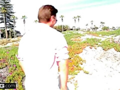 Grosser arsch, Grosser schwanz, Britisch, Vollbusig, Mutti, Öffentlich, Reiten, Titten