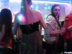 Verga grande, Tetas grandes, Mamada, Bailar, Pajear, Lencería, Chupando, Intercambio de parejas