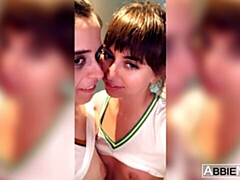 Amateur, Doigter, Masturbation, Pov, Maigrichonne, Dénudage, Adolescente, Nénés