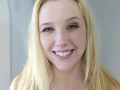 Gros cul, Gros seins, Blonde, Sucer une bite, Tir de sperme, Hd, Seins naturels, Adolescente