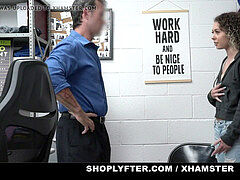 Gevangen, Kantoor, Tieten likken