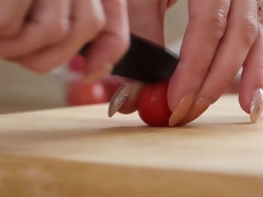 Tetas grandes, Británico, Vestido, Cocina, Cuero, Masturbación, Solo, Chupando