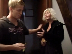 Leie, Grosse titten, Blasen, Tschechisch, Hardcore, Hd, Reif, Mutti