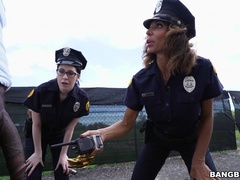 18 ans, Grosse bite, Gros seins, Tir de sperme, Queue, Lunettes, Interracial, Adolescente