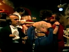 Mamada, Corridas, Garganta profunda, Interracial, Coño, Tetas, Uniforme, Clasico