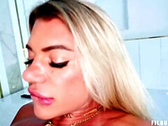 Brutal, Queue, Faciale, 2 femmes 1 homme, Hd, Mère que j'aimerais baiser, Nue, Plan cul à trois