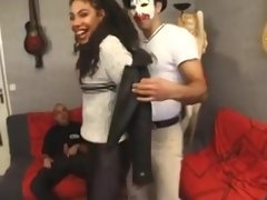 18 ans, Anal, Noire, Sucer une bite, Noir ébène, Groupe, Interracial, Adolescente