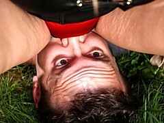 Leie, Grosse titten, Blasen, Weibliche domination, Fetisch, Handjob, Milf, Öffentlich