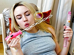 18 jahre, Fingern, Masturbation, Natürlichen titten, Dürr, Solo, Jungendliche (18+), Titten