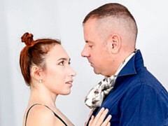 Anal, Gros cul, Grosse bite, Gros seins, Sucer une bite, En levrette, Rousse roux