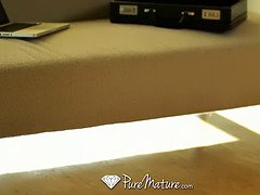 Mooi, Blond, Rondborstig, Oudere vrouw, Moeder die ik wil neuken, Kut duiken, Schreeuwen, Stiefmoeder