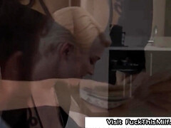 Enthousiasteling, Anaal, Blond, Bruinharig, Interraciaal, Lesbisch, Ondergoed, Gezichtspunt