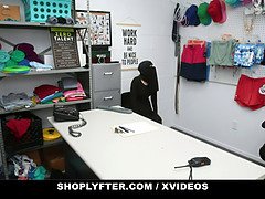 Hinterzimmer, Geschnappt, Spermaladung, Hardcore, Hd, Polizei, Jungendliche (18+), Uniform
