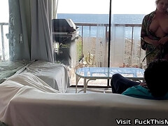 お尻, デカ尻, デカチン, イく瞬間, 手コキする, 日本人, 母, 義母