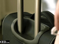 Grosser schwanz, Schwarz, Hardcore, Interrassisch, Muschi, Reiten, Rasiert, Dürr