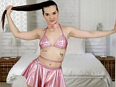 Enthousiasteling, Grote kont, Grote mammen, Bruinharig, Vingeren, Masturbatie, Alleen, Tiener