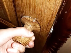 Morena, Atrapados, Hembra, Hd, Masturbación, Pov, Público, Inodoro