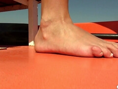 Tussi, Grosse titten, Braunhaarige, Vollbusig, Hardcore, Natürlich, Natürlichen titten, Im freien