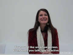 Brunette brune, Tchèque