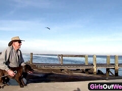 Amateur, Poilue, Hd, Embrassement, Lesbienne, Masturbation, De plein air, Chatte