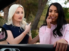 Черные, Минет, Брюнетки, Собачьи, Пальцем, Межрасовый секс, Тощие, Молоденькие