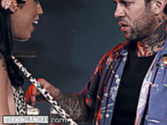 Минет, Поцелуи, Реалити, Тату, Втроем