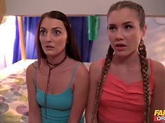 Pijpbeurt, Sperma in mond, Sperma shot, Diep in de keel, Hondjeshouding, Kwartet, Hardcore, Moeder die ik wil neuken