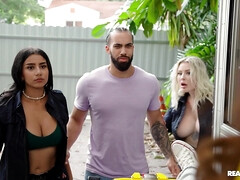 Большая жопа, Минет, Грудастые, Натуральные сиськи, Порнозвезда, Реалити, Тату, Сиськи